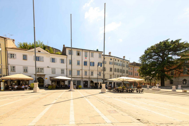 Appartamento in vendita a Gorizia