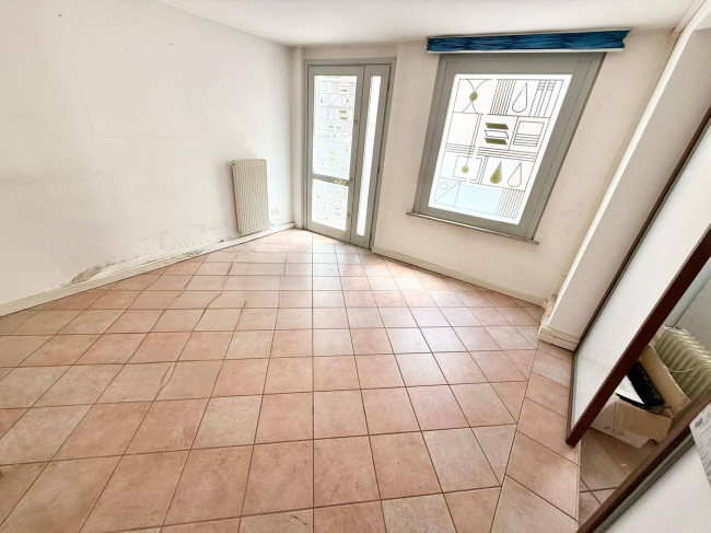 Gewerberaum / Ladenlokal zu mieten in Gorizia