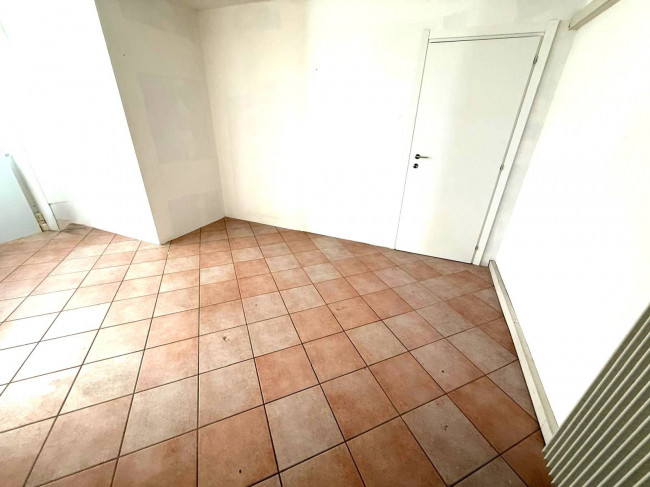 Gewerberaum / Ladenlokal zu mieten in Gorizia