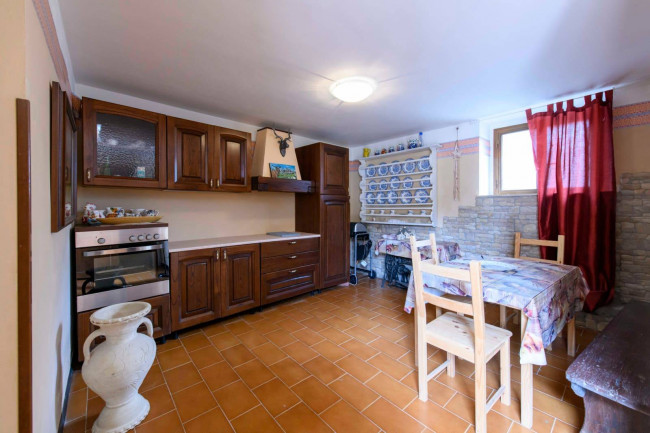 Casa accostata in vendita a Pulfero