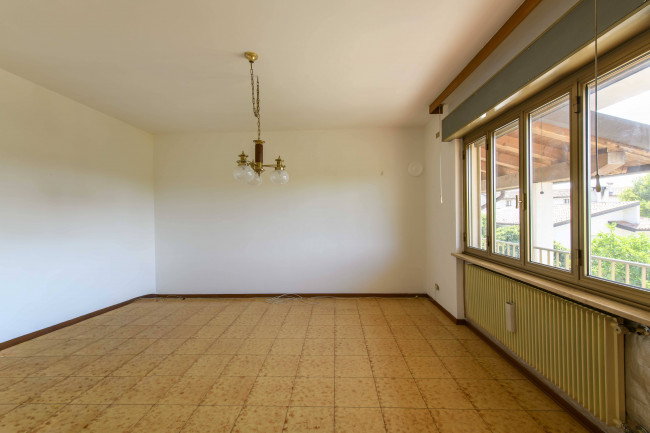 Appartamento in vendita a Chiopris-Viscone