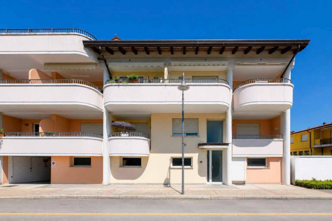 Appartamento in vendita a Grado