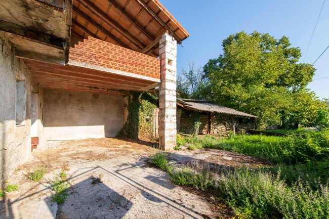 Rustico in vendita a Doberdò del Lago