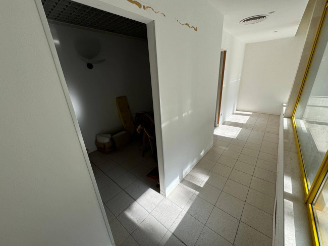 Locale commerciale in vendita a Gorizia