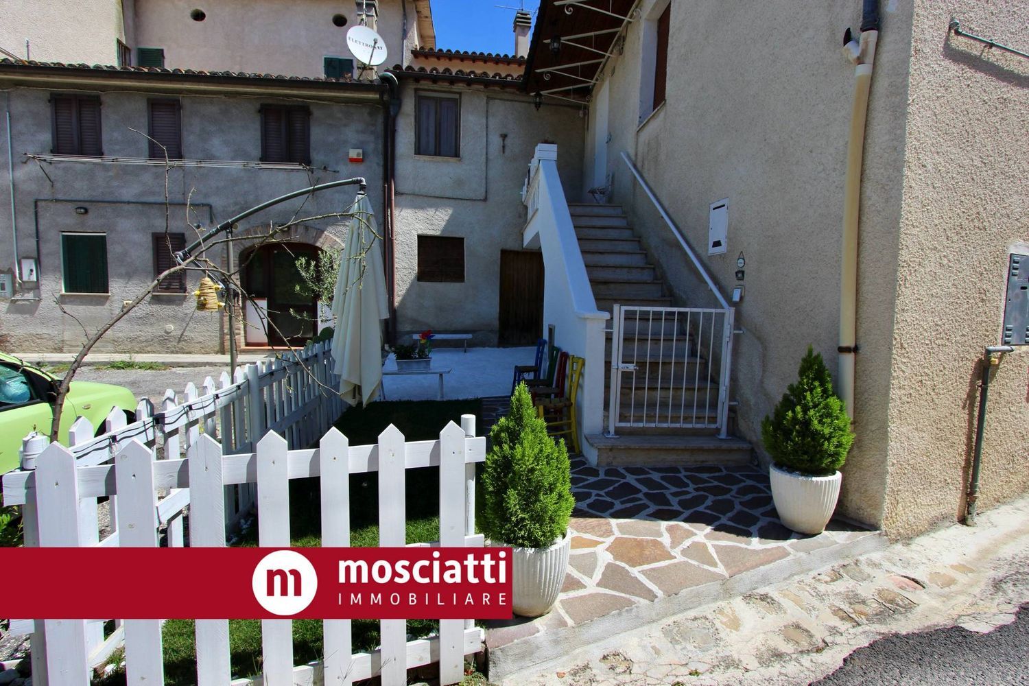 Casa indipendente in vendita a Matelica (MC)