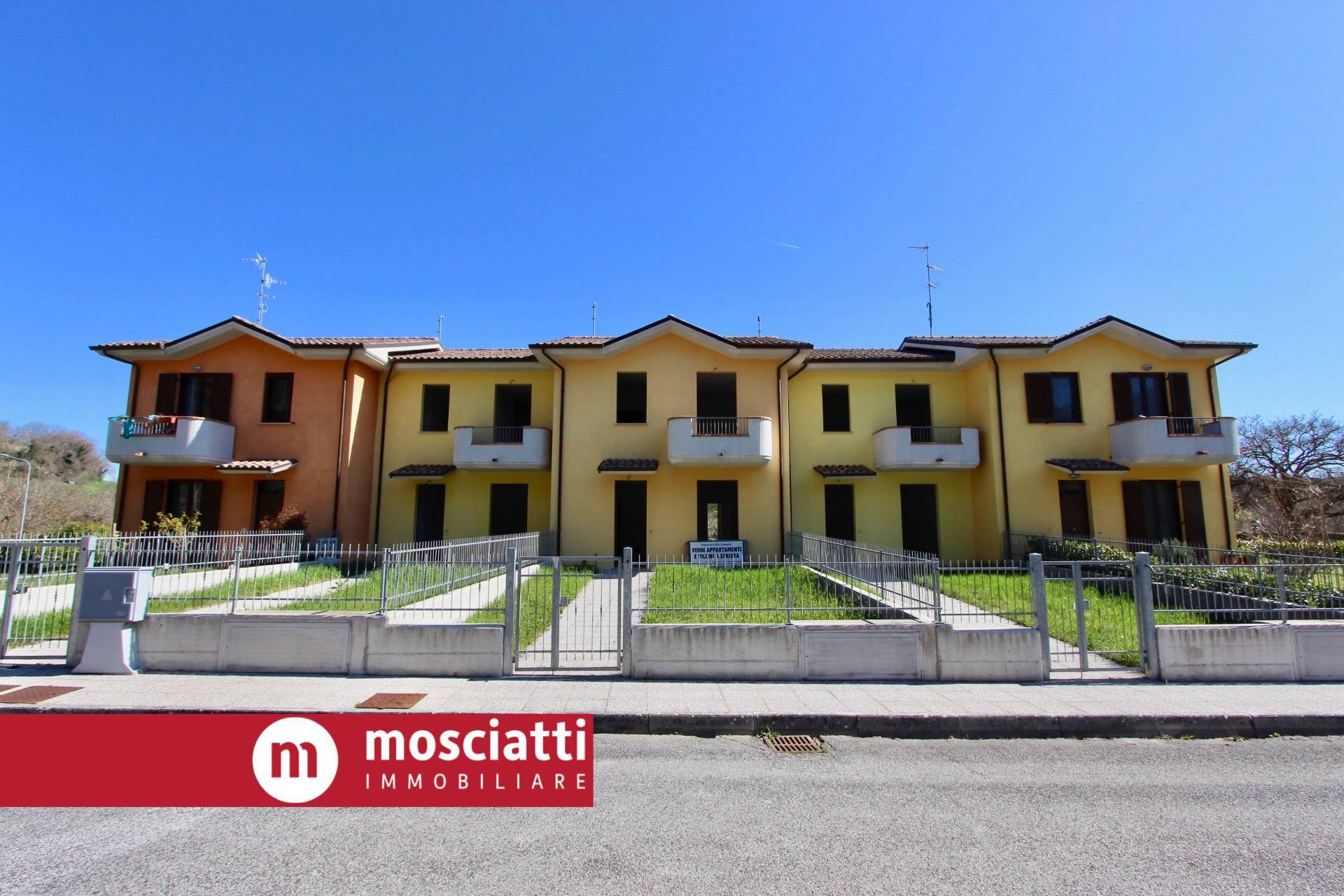 Duplex in vendita a Esanatoglia (MC)