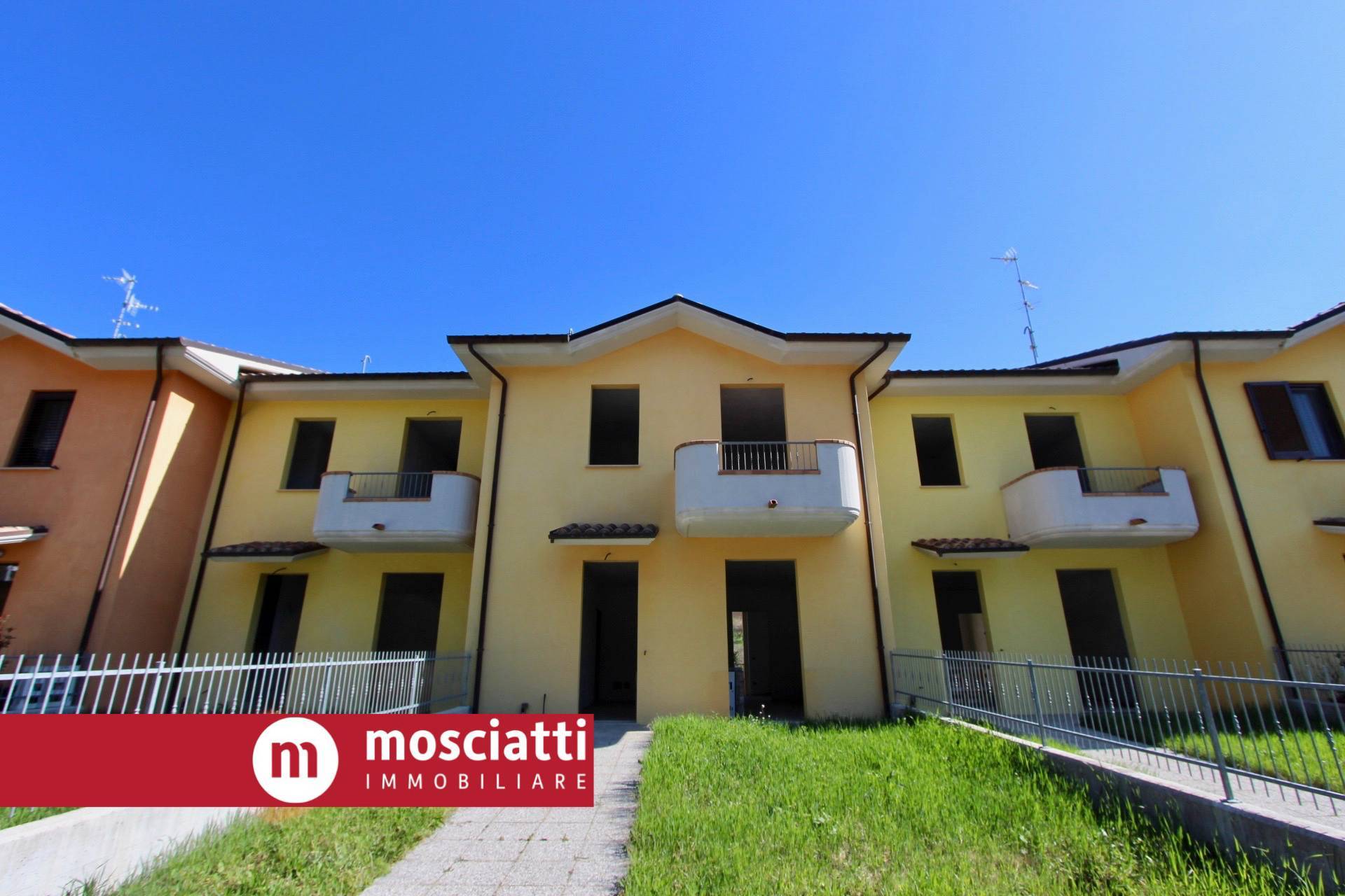 Duplex in vendita a Esanatoglia (MC)