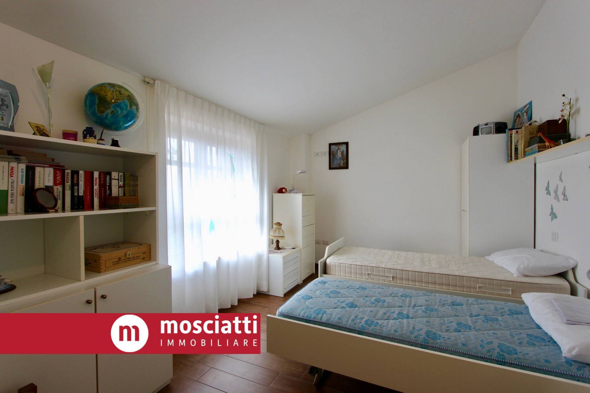 Villa in vendita a Camerino (MC)