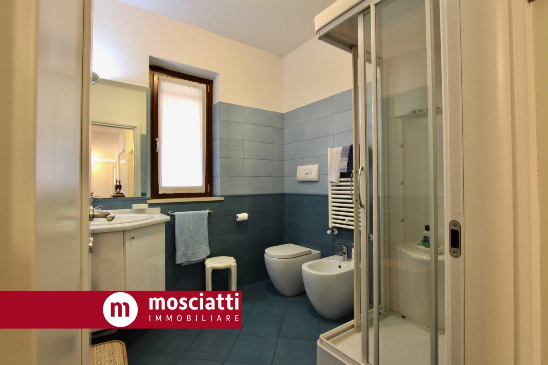 Villa in vendita a Camerino (MC)