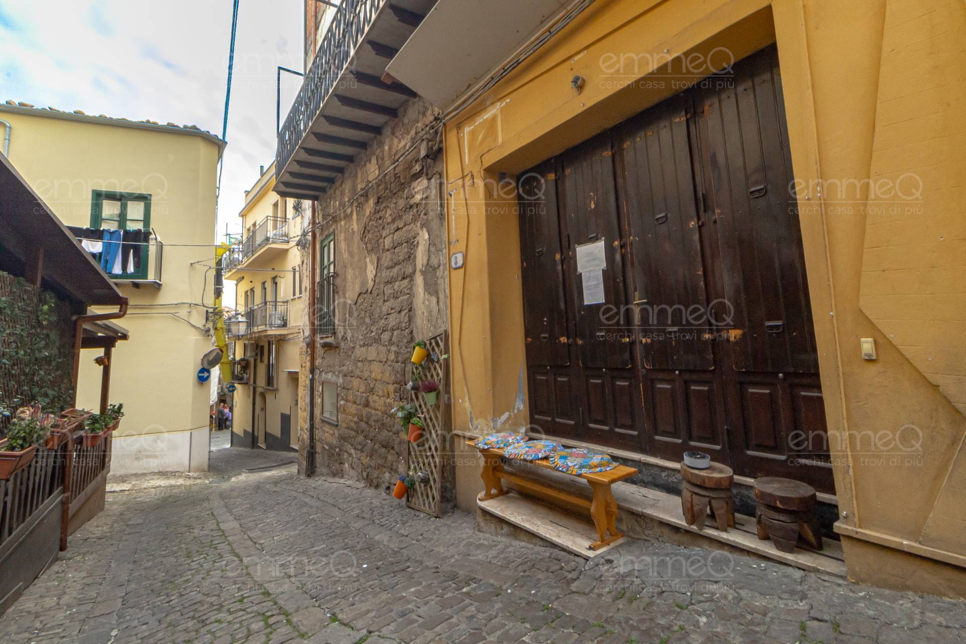 Fondo commerciale in vendita a Castelbuono (PA)