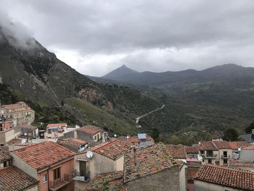 Casa singola in vendita a Isnello