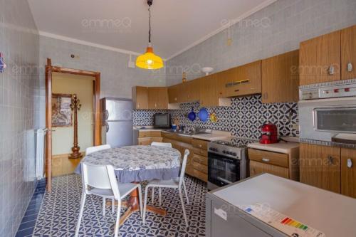 Appartamento in affitto a Castelbuono
