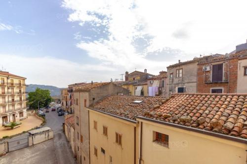 Appartamento in affitto a Castelbuono