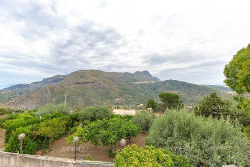 Villa in vendita a Casteldaccia