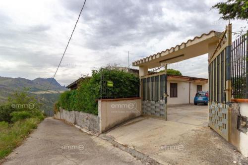 Villa in vendita a Casteldaccia