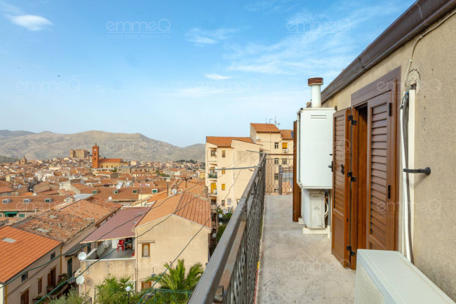 Appartamento in vendita a Castelbuono (PA)