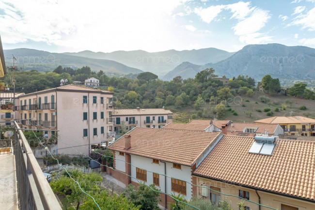 Appartamento in vendita a Castelbuono (PA)