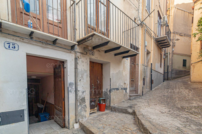 Casa indipendente in vendita a Castelbuono (PA)