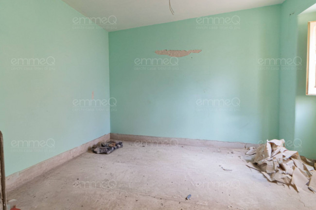 Edificio in vendita a Castelbuono