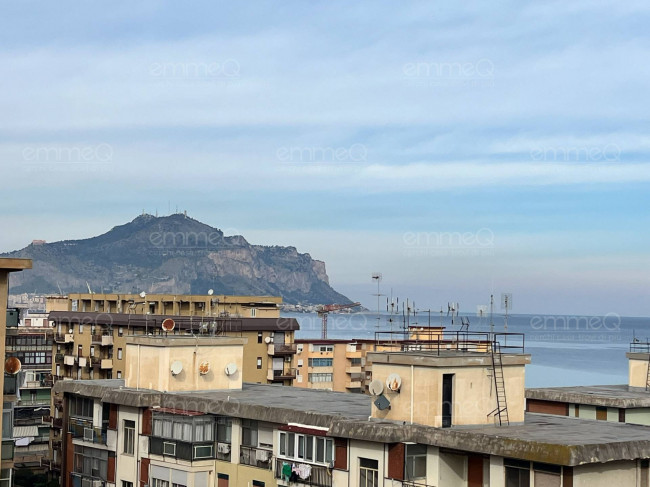 Appartamento in vendita a Palermo
