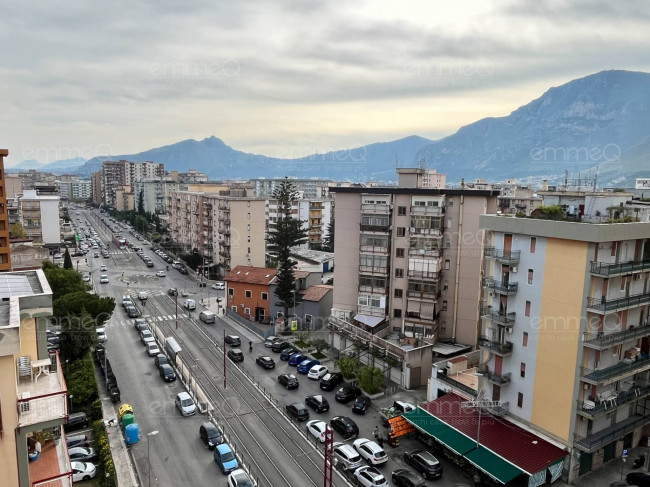 Appartamento in vendita a Palermo