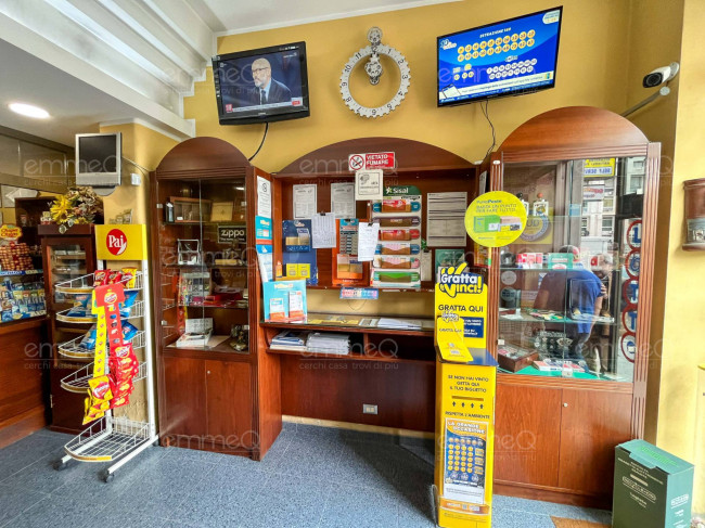 Tabaccheria in vendita a Palermo