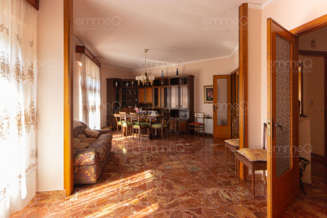 Appartamento in vendita a Castelbuono