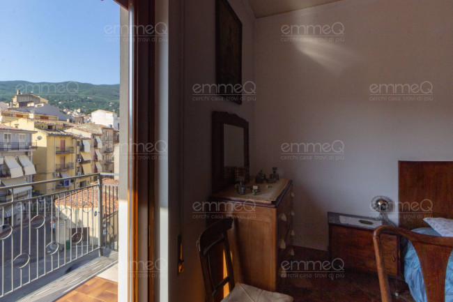 Appartamento in vendita a Castelbuono