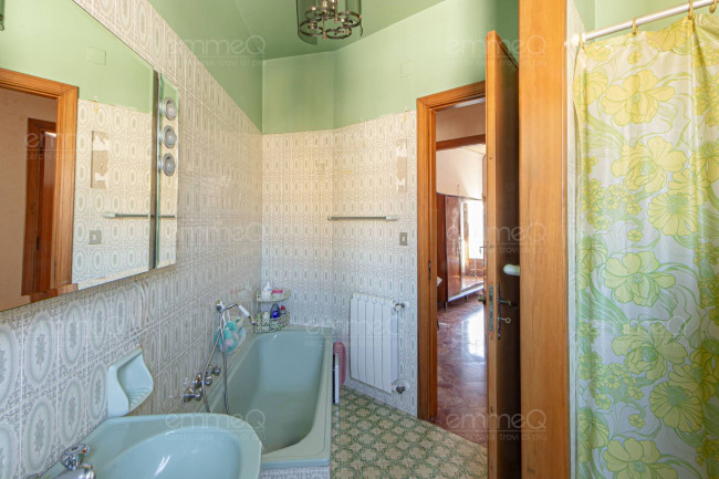 Appartamento in vendita a Castelbuono
