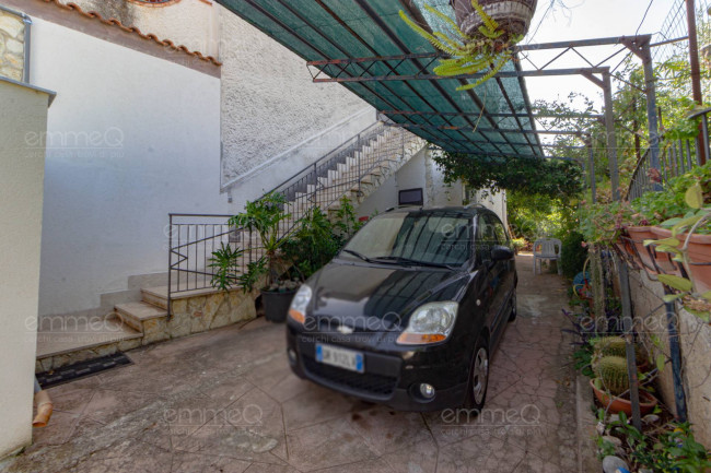 Villetta bifamiliare in vendita a Palermo