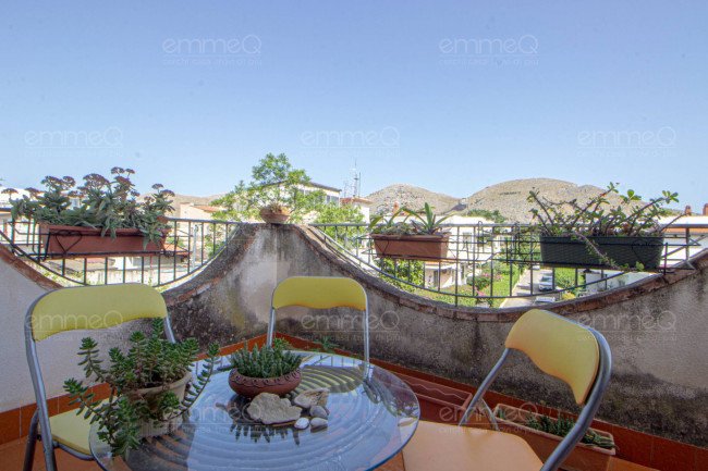 Villetta bifamiliare in vendita a Palermo