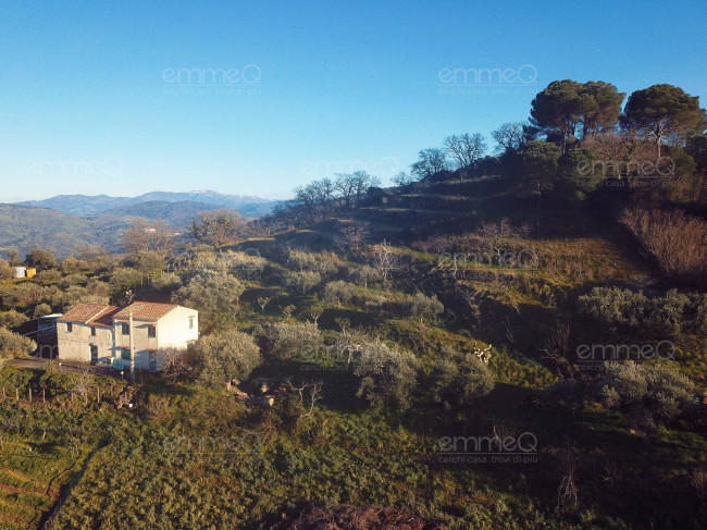Edificio in vendita a Cefalù