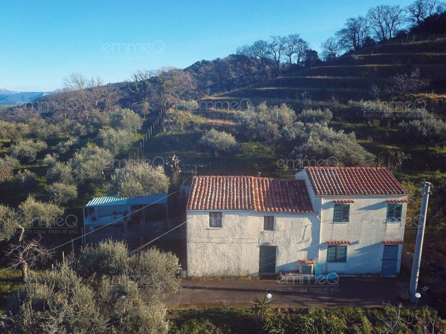Edificio in vendita a Cefalù