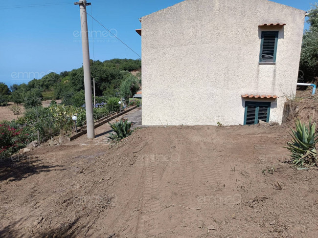 Edificio in vendita a Cefalù