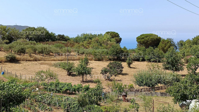 Edificio in vendita a Cefalù