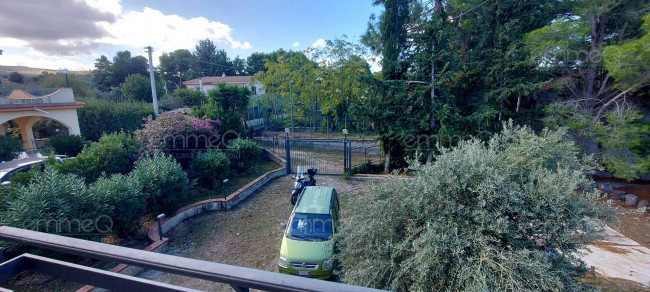 Villa in vendita a Ventimiglia di Sicilia