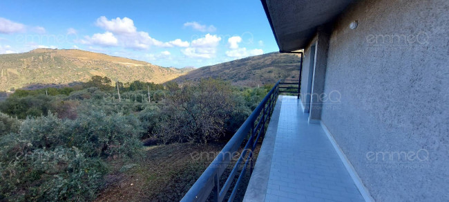 Villa in vendita a Ventimiglia di Sicilia