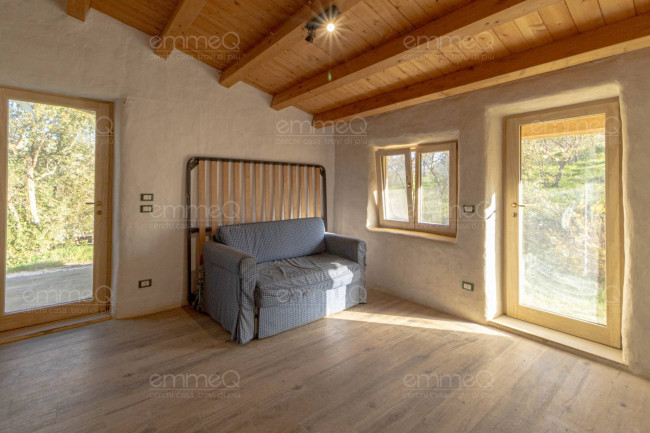 Villetta bifamiliare in vendita a Castelbuono