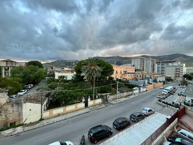 Appartamento in vendita a Palermo