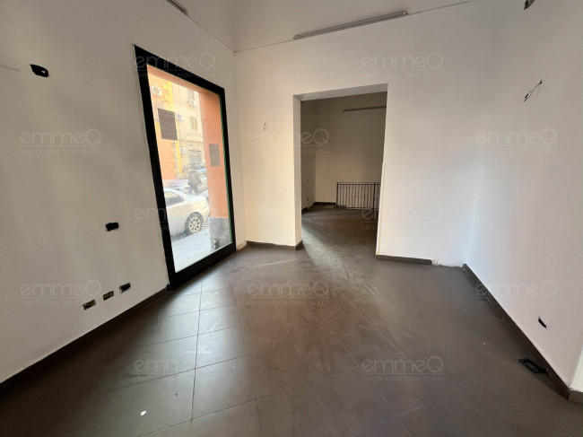Locale commerciale in affitto a Palermo