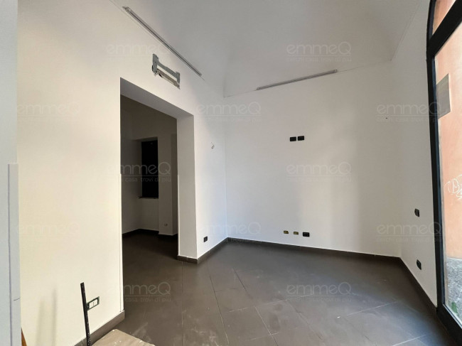 Locale commerciale in affitto a Palermo