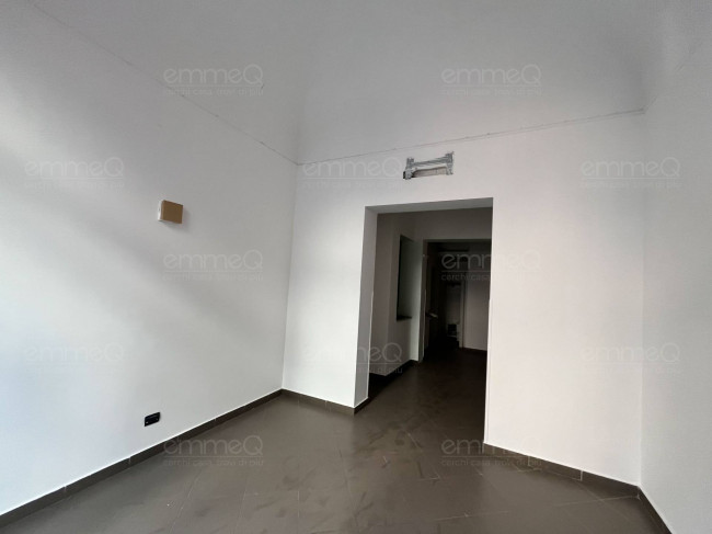 Locale commerciale in affitto a Palermo