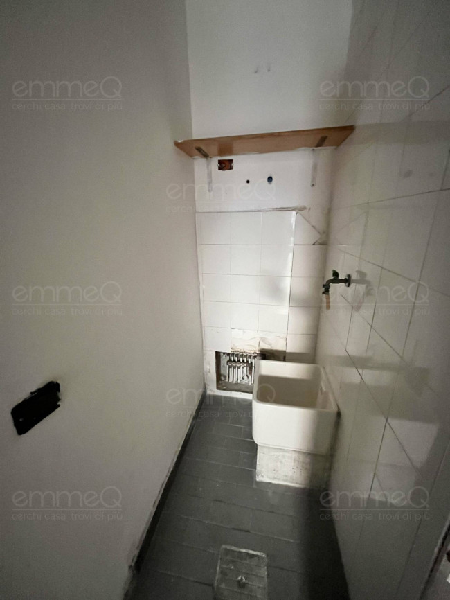 Locale commerciale in affitto a Palermo