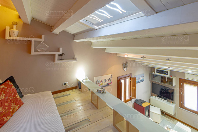 Edificio in vendita a Castelbuono