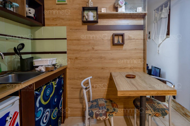 Edificio in vendita a Castelbuono