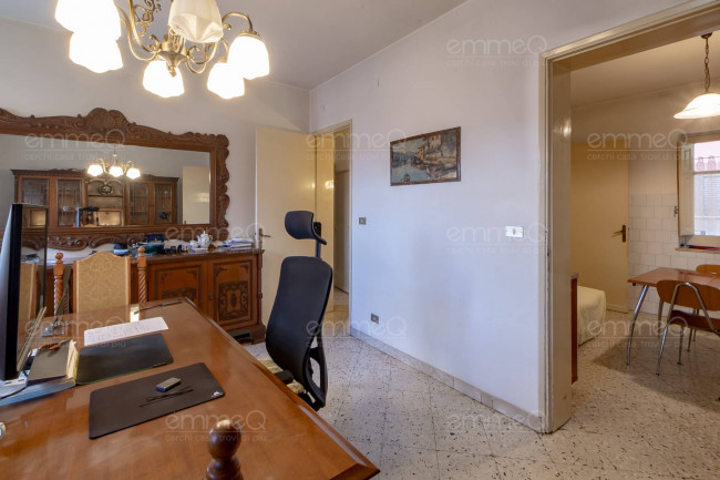 Edificio in vendita a Castelbuono