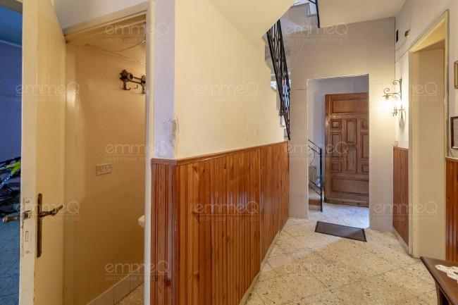 Edificio in vendita a Castelbuono