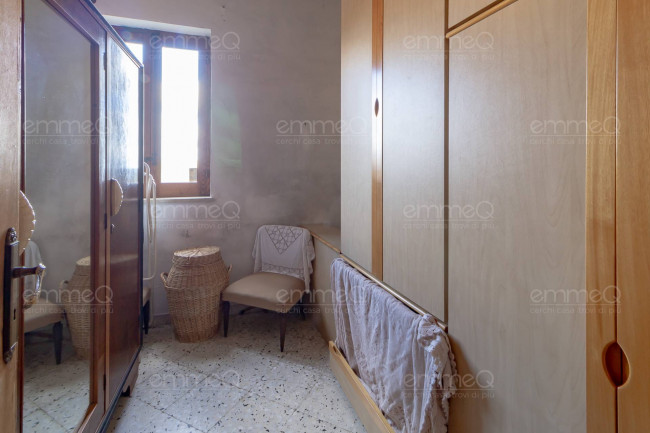 Edificio in vendita a Castelbuono