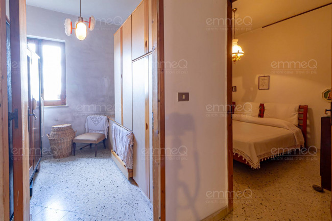 Edificio in vendita a Castelbuono