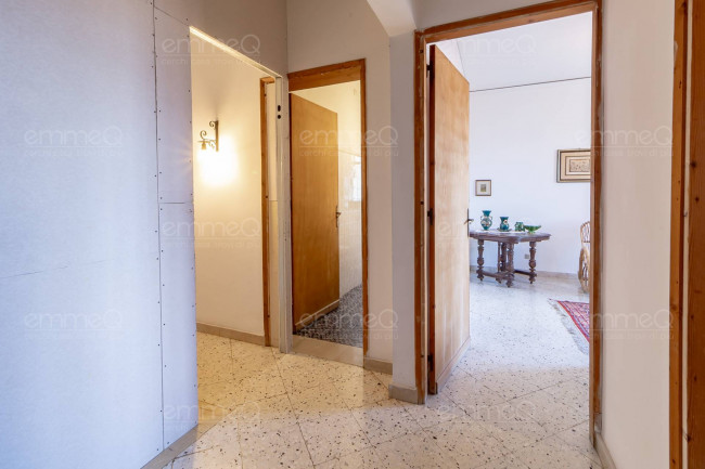 Edificio in vendita a Castelbuono